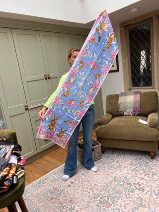 S10P7 Oopsie daisy Perriwinkle Classic silk scarf