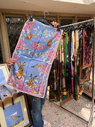 S9P41 Oopsie Daisy Perriwinkle Blue classic silk scarf