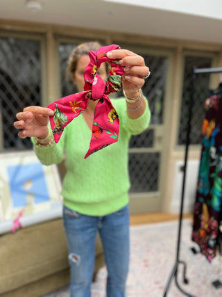 S8P47 Dreams can come true Peony Scrunchie
