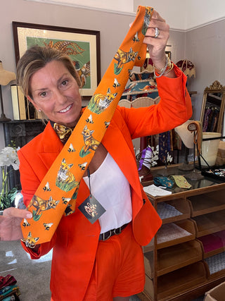 S1P31 Woodland Wonder Orange Tie