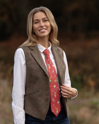 A Head of the Game Red Ladies Tie