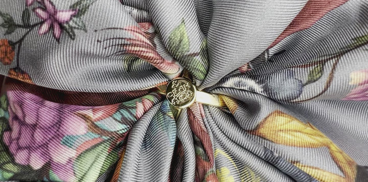 Silk Scarf and scarf ring video rotating banner