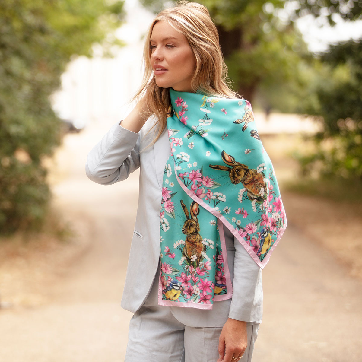 Clare Haggas Oopsie Daisy Periwinkle Wool Silk Shawl